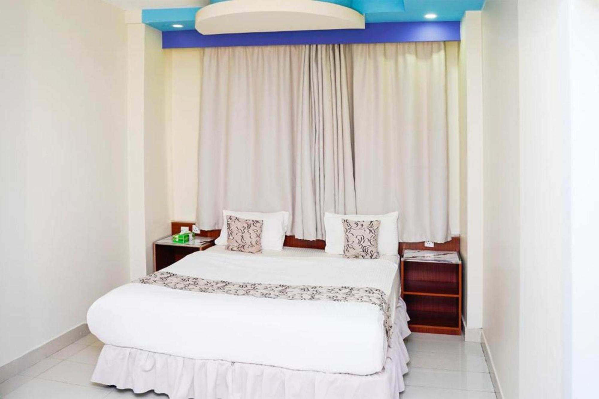 Hotel Palette Muscat Al Bayrahaa